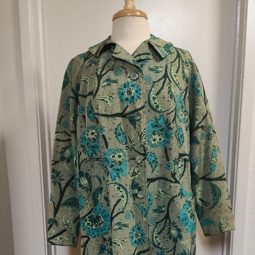 Chic Green and Blue Floral Trench Coat M